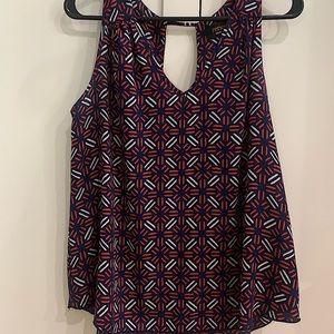 Vibrant Pedrine keyhole back top